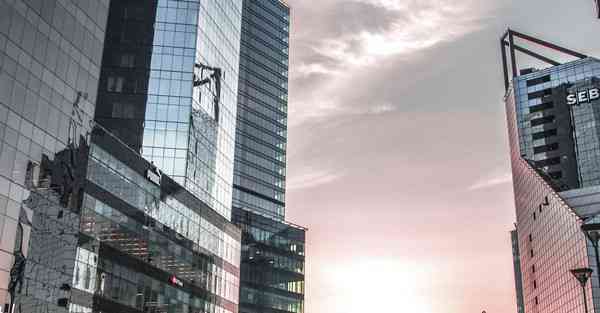 AI矩形框内编辑（AI矩形怎么填充条纹背景）