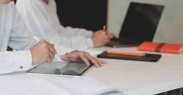 智能机器人充电桩推荐