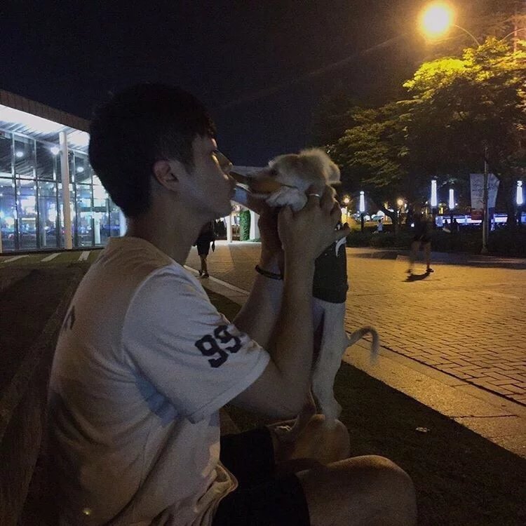 路瑶琼朋
