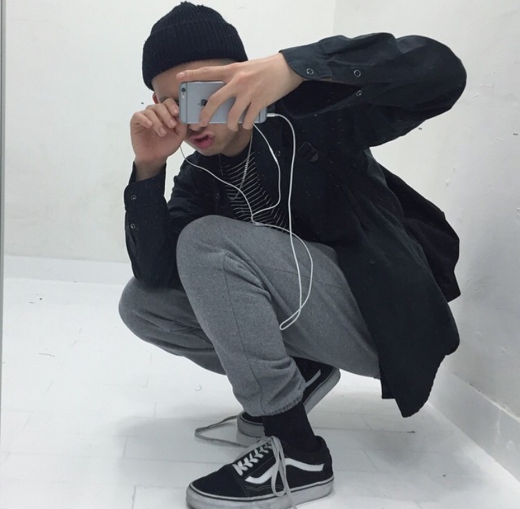 阎蓉卿胜