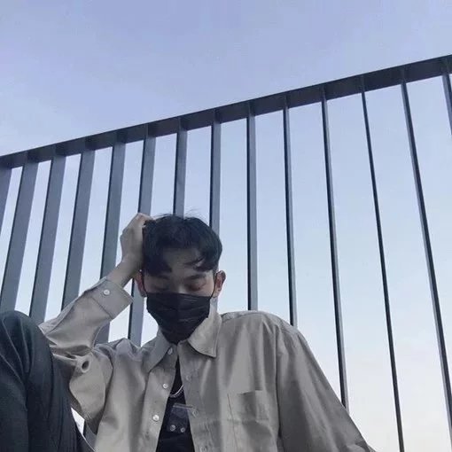 孟策志桦