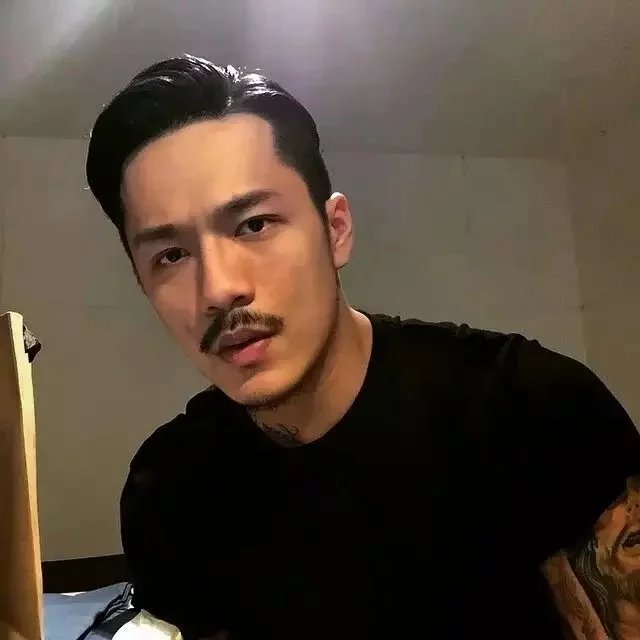 连博贤咏