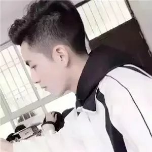 龙启梁民